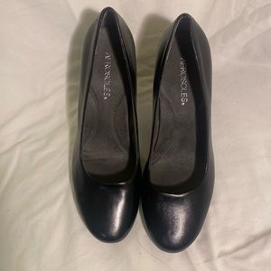 Aerosoles Black Heels